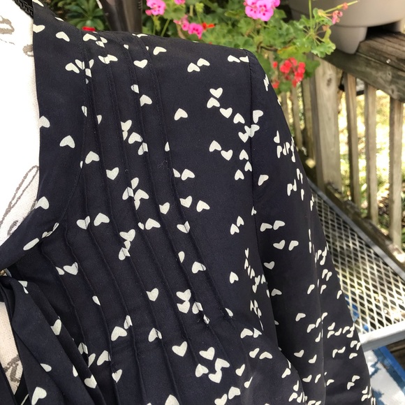 Daniel Rainn Black with Beige Heart Print Tie Neck Detail Blouse 3/4 Sleeve M - Picture 7 of 11